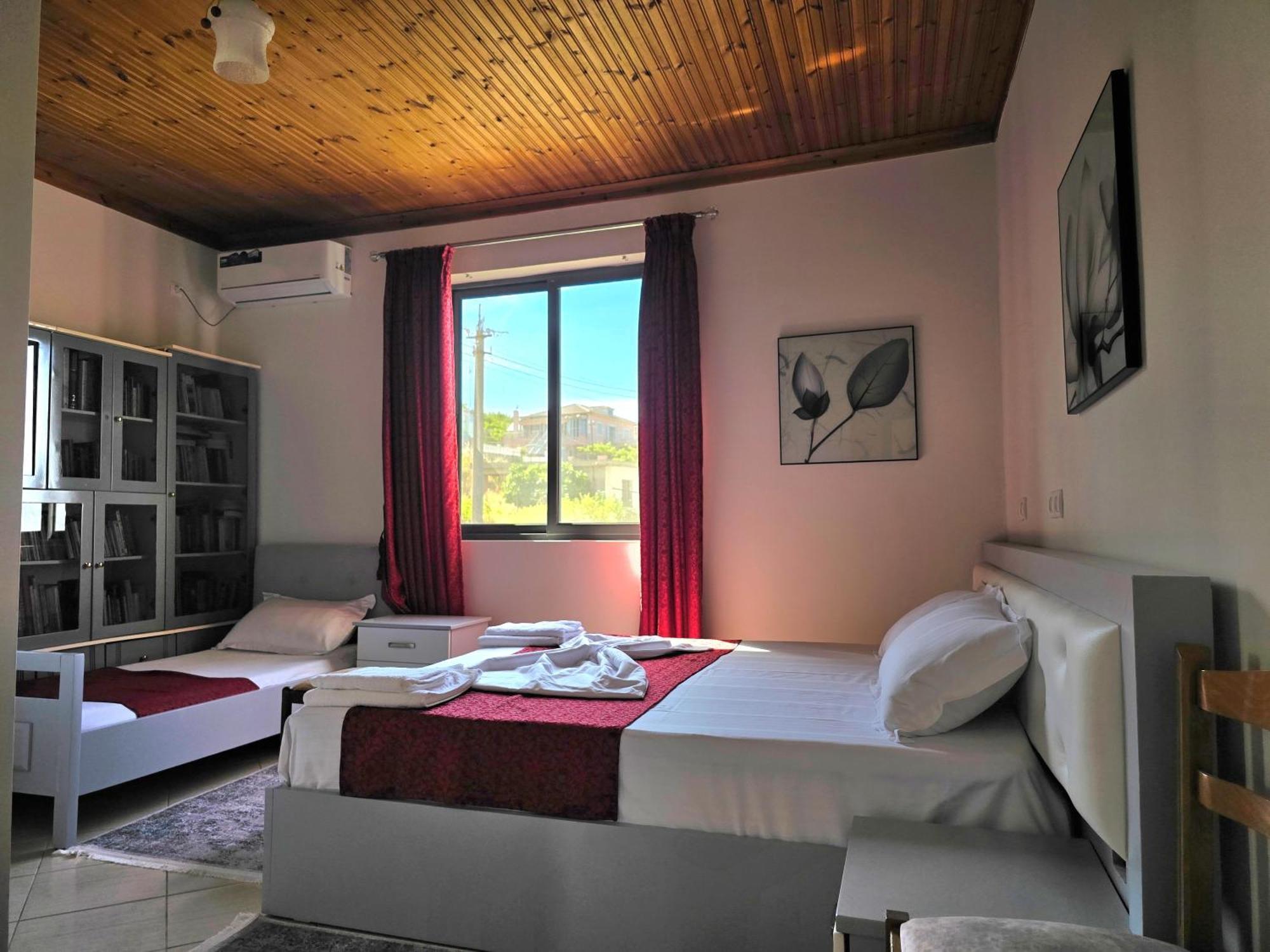 Akeron'S Rooms ซารานเดอ ภายนอก รูปภาพ